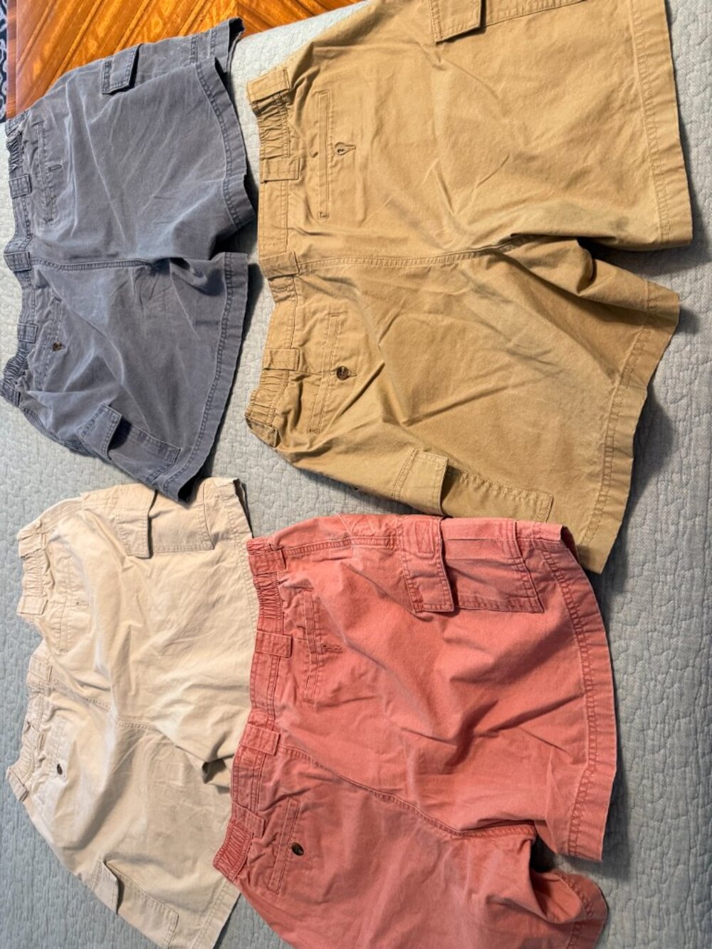 L.L. Bean Men’s Cargo Shorts Bundle – Size 38 – 4 Pairs - Picture 2 of 5